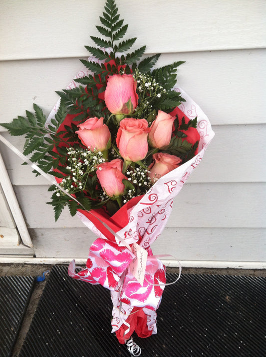 The Classic 1/2 Dz Roses Bouquet in WRAP